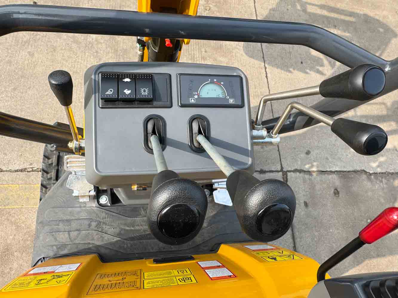 1765521892336012.jpg 1765521892336012.jpg