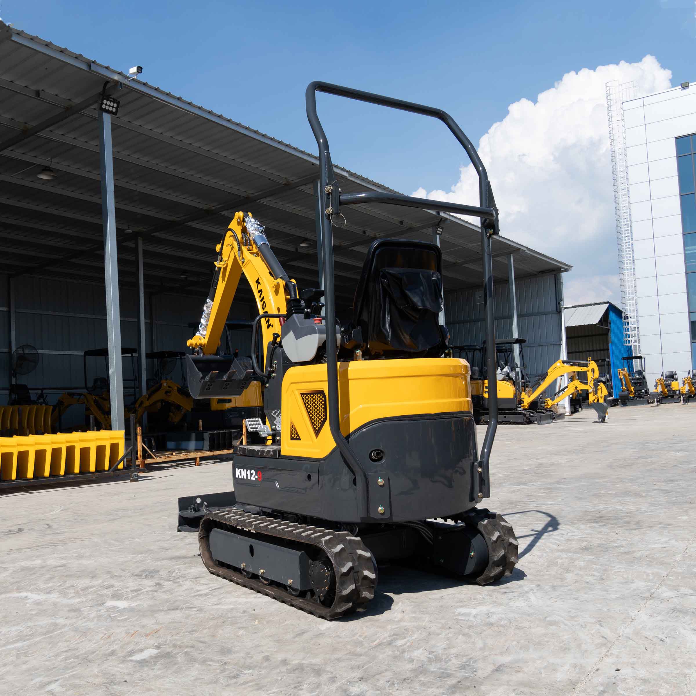 Micro Crawler Excavator 1.2 Tonne