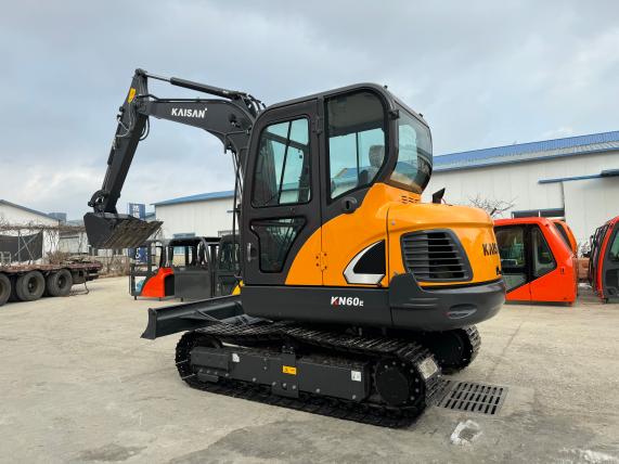 Brand New 6-Ton Excavator German Inland Hydraulic System