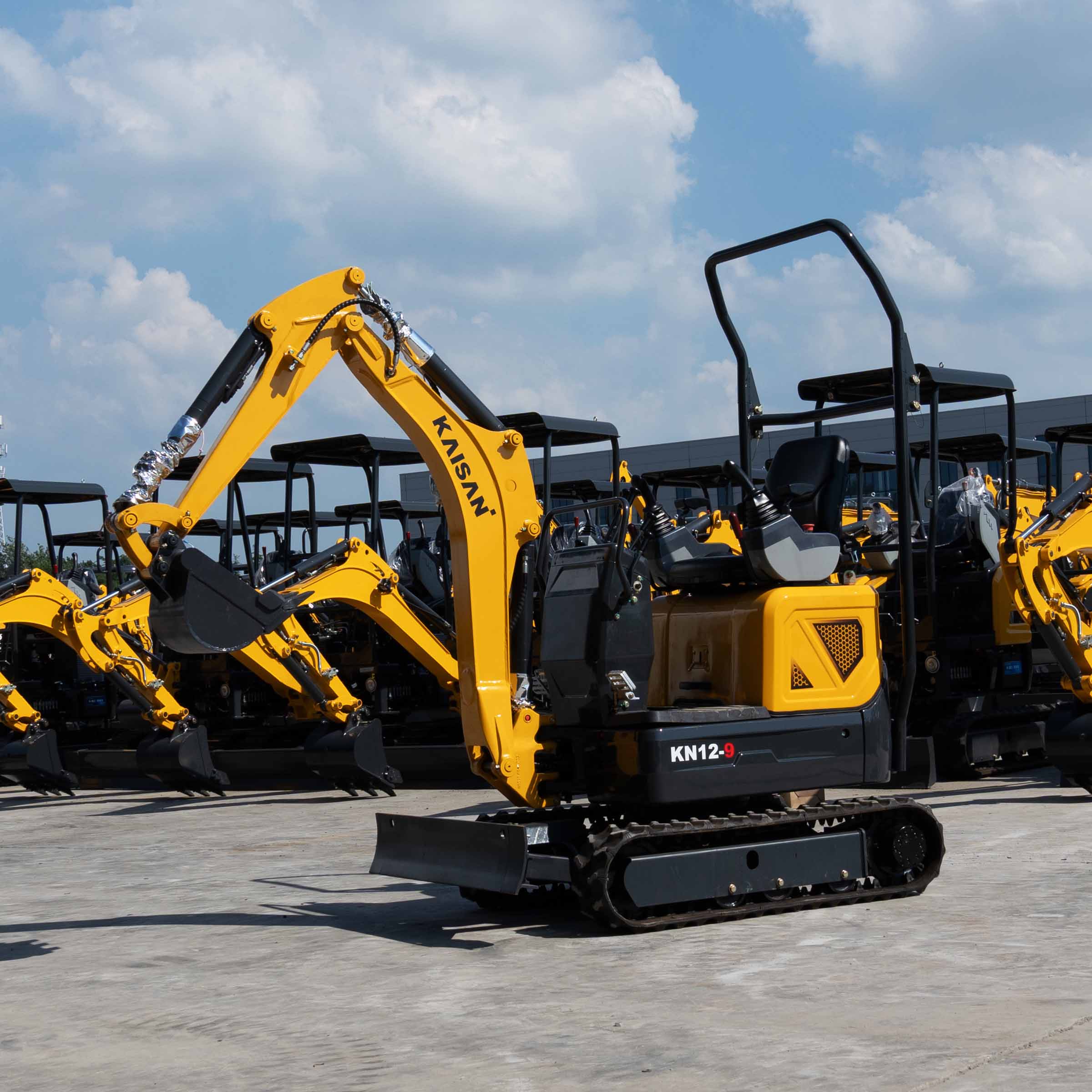 Micro Crawler Excavator 1.2 Tonne