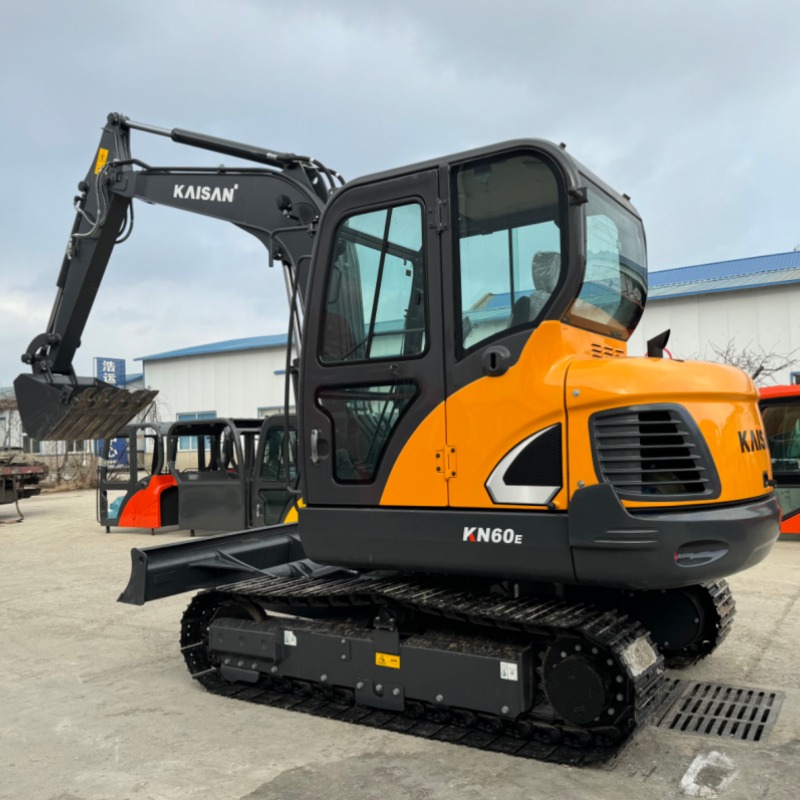 6 Ton Crawler Excavator For Landscaping With 0.21m³ Bucket Supplier ...