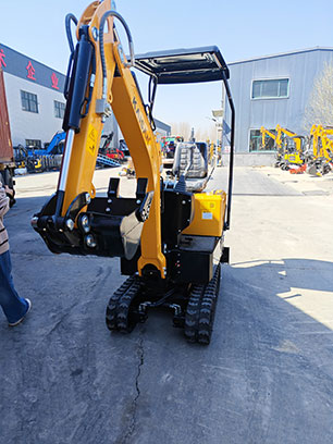 Escavatore domestico di piccole dimensioni da 1 tonnellata conforme all'EPA